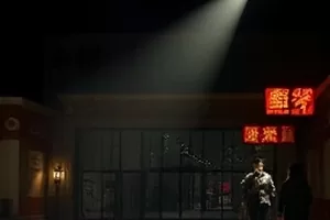 《玻璃钟楼》玻璃幕墙建筑仰拍横版画面